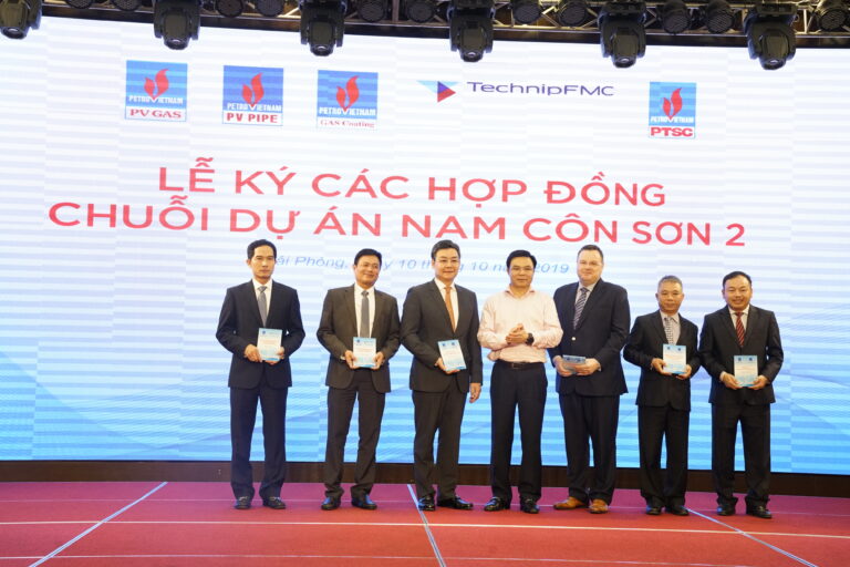 PV GAS signed a contract under the Nam Con Son 2, Sao Vang Dai Nguyet project